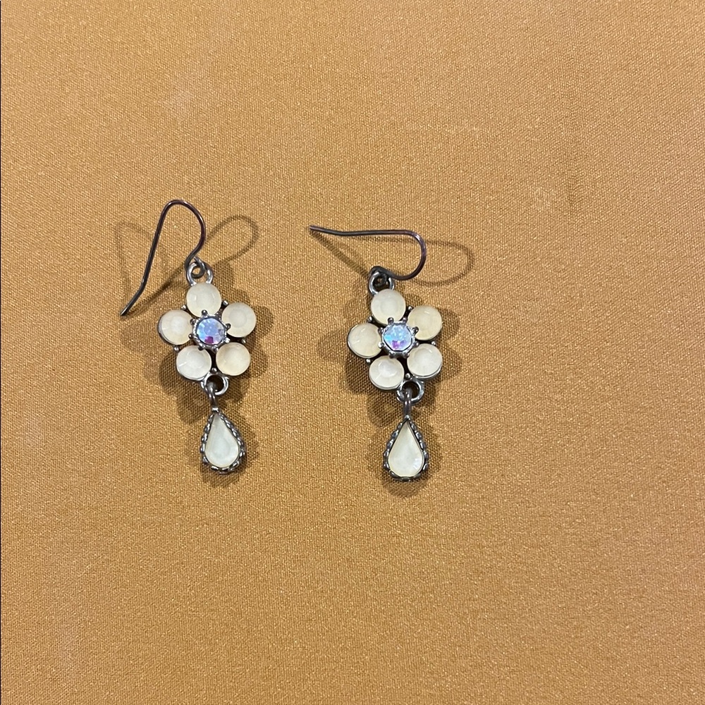 Pale yellow flower drop earrings